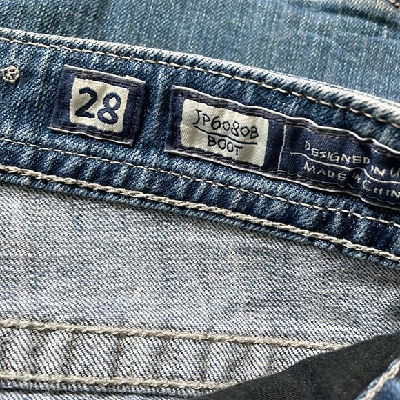 Miss Me Sz 28 Denim Boot Cut Jean Rose Pocket - Picture 12 of 16